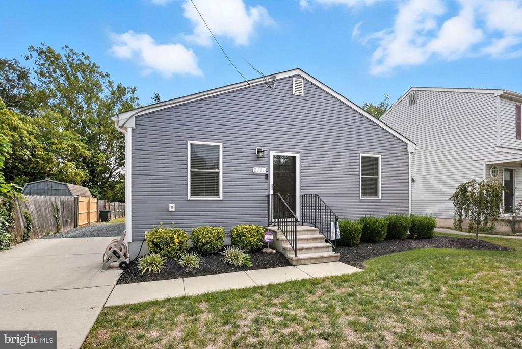 8334 Herbert Ave in Pennsauken, NJ - Building Photo