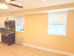 8505 Greenwood Ave in Takoma Park, MD - Building Photo - Building Photo