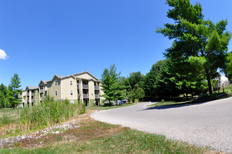 Forest View in Newton, IA - Building Photo - Building Photo