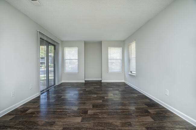 The Enclave at Riverdale in Atlanta, GA - Building Photo - Interior Photo