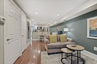 441 12th St NE, Unit A in Washington, DC - Building Photo