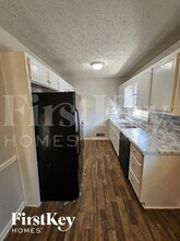 115 Derby Country Dr in Ellenwood, GA - Foto de edificio - Building Photo