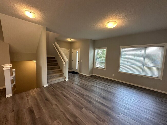 332 Harvest Hills Common NE in Calgary, AB - Building Photo - Building Photo