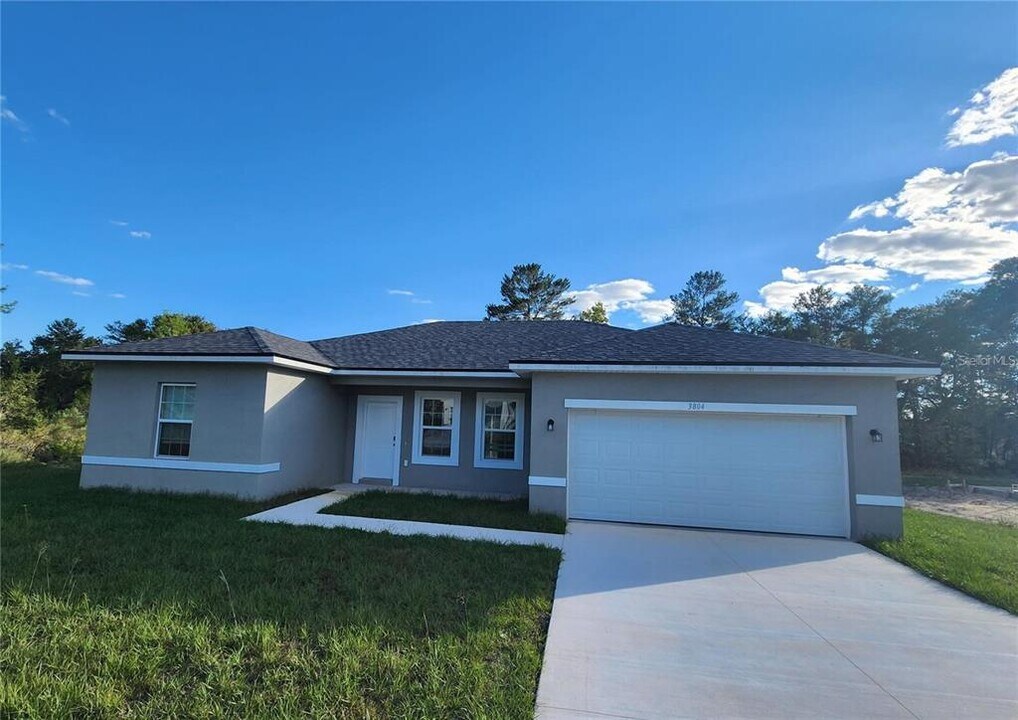 14055 SW 48th Avenue Rd in Ocala, FL - Building Photo