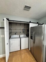 7005 NW 173rd Dr in Miami Gardens, FL - Building Photo