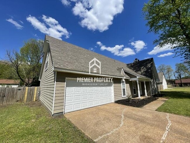 5764 Heartwood Dr in Memphis, TN - Building Photo - Building Photo