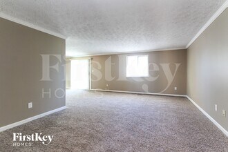 3735 Valley Lake Dr in Indianapolis, IN - Building Photo - Building Photo