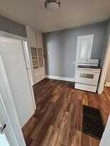 35 S 3rd St in Niles, MI - Building Photo