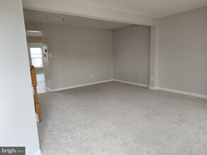 5032 Finsbury Rd in Rosedale, MD - Building Photo - Building Photo