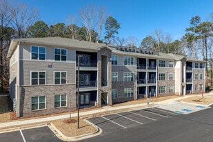 Bridges at Landrum in Atlanta, GA - Building Photo