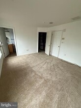 6 Eagle Ln in Delran, NJ - Building Photo - Building Photo