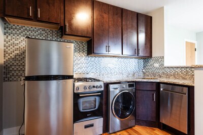 2907 N Mildred Ave, Unit 2cc in Chicago, IL - Foto de edificio - Building Photo