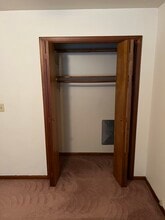 103 W Clark St in Thomasboro, IL - Building Photo - Building Photo