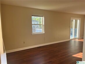 3321 Carl Dr in Hokendauqua, PA - Building Photo - Building Photo