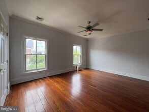 1629 Green St in Philadelphia, PA - Building Photo - Building Photo