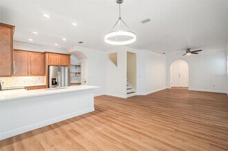 111 S Melville Ave in Tampa, FL - Building Photo - Building Photo