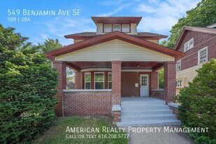 549 Benjamin Ave SE in Grand Rapids, MI - Building Photo