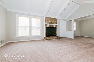 11912 Sycamore Ave in Grandview, MO - Building Photo - Building Photo
