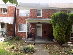 2329 Ashburton St in Baltimore, MD - Building Photo - Building Photo