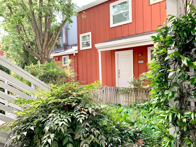 property at 2078 S Delaware St