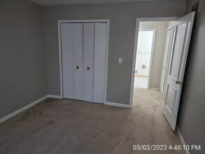 27598 Echo Valley E in Farmington Hills, MI - Building Photo - Building Photo