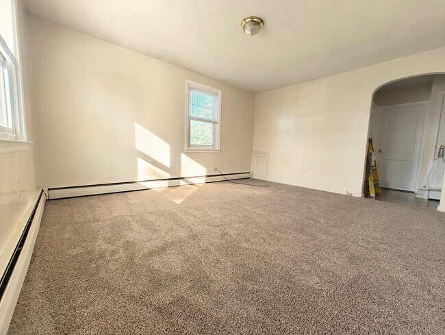 1602 E McPherson St, Unit Floor 1