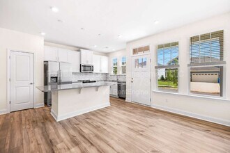 1528 Cedar Tree Dr in Belmont, NC - Building Photo - Building Photo