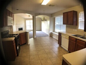 18442 S Wimbledon Dr in Katy, TX - Building Photo - Building Photo