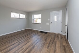 4755 Hardwick Dr in Cincinnati, OH - Building Photo - Building Photo