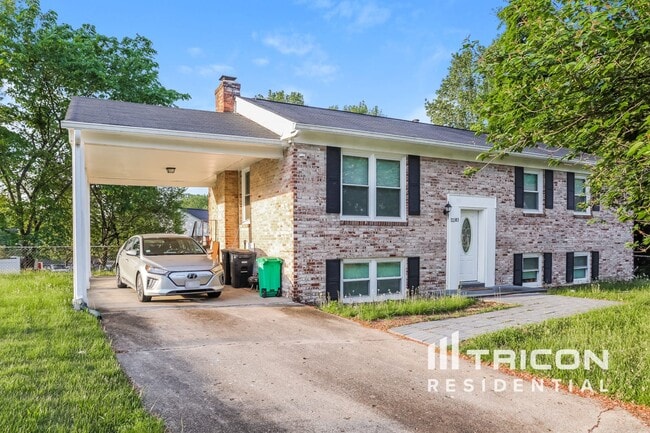 property at 11103 Tenbury Ct
