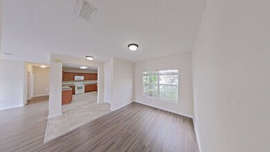 1002 Cumberland Dr in Kissimmee, FL - Building Photo - Building Photo