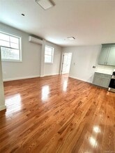 99 Main St in Brewster, NY - Foto de edificio - Building Photo