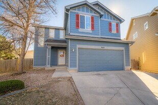 965 Evening Star Ct in Colorado Springs, CO - Building Photo