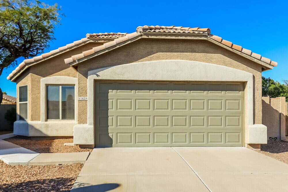 16214 N 162nd Dr in Surprise, AZ - Building Photo