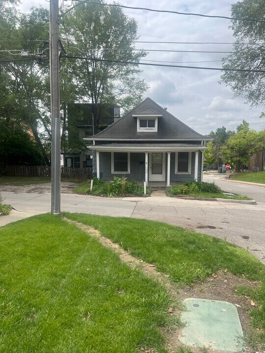 611 19th St in Des Moines, IA - Building Photo
