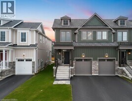 123 Courtland St in Blue Mountains, ON - Building Photo