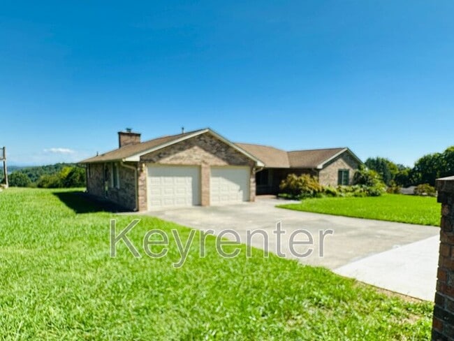 property at 857 Spinnaker Rd