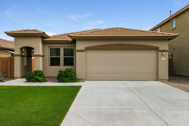 property at 21899 S 215th St