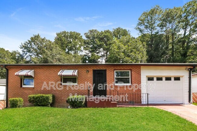 property at 2845 Cardo Dr NW