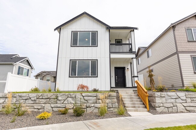 property at 24509 E Feather Ct