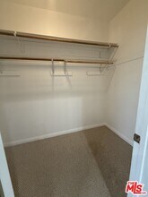 621 E Olive Ave in Burbank, CA - Building Photo - Building Photo