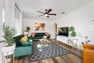 2402 W Cypress St in Tampa, FL - Building Photo - Building Photo