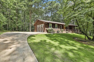 410 Thornton Ln in Fayetteville, GA - Building Photo - Building Photo