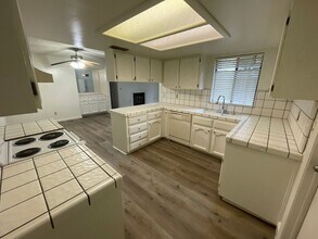 4162 W Palo Alto Ave in Fresno, CA - Building Photo - Building Photo