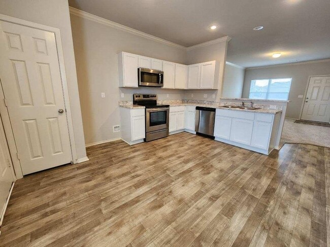 2040 River Birch Trl in Bauxite, AR - Building Photo - Building Photo