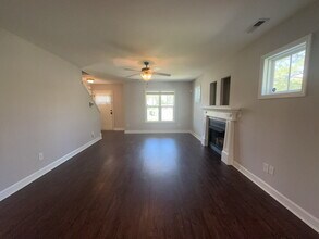 1115 Westmoreland Dr in Jacksonville, NC - Building Photo - Building Photo