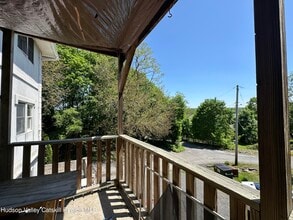 20 Bigelow Hall in Saugerties, NY - Building Photo - Building Photo