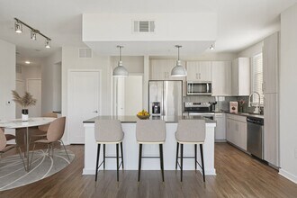 Morada Plano in Plano, TX - Building Photo - Building Photo