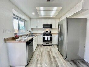 79400 Ave 42, Unit A in Bermuda Dunes, CA - Foto de edificio - Building Photo