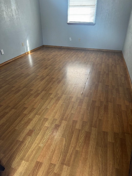 750 Bonham St in Paris, TX - Building Photo